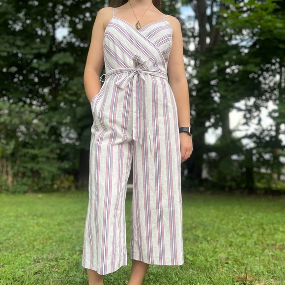 Banana Republic Romper - Picture 1 of 3